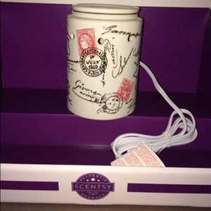 Passport Scentsy Wax Warmer